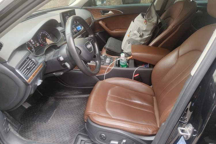 Used Audi A6L 2018 30th Anniversary Edition 45 TFSI quattro Luxury Model
