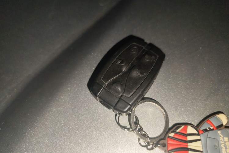 Used Land Rover Freelander 2 2011 3.2L i6 HSE Gasoline Edition
