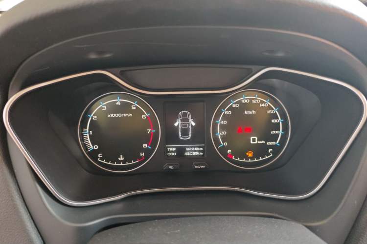 Used Geely Auto Vision X6 2016 1.8L Manual Luxury Model