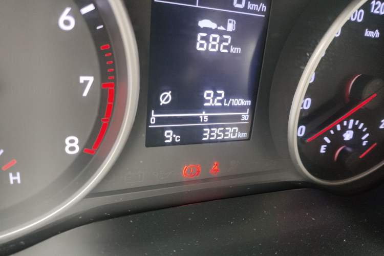 Used Hyundai Celesta 2018 1.6L Automatic GL Enjoyment Edition China VI compliant Odometer Close Up