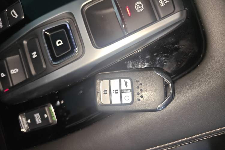 Used Honda UR-V 2020 370TURBO Two-Wheel Drive Luxury Edition