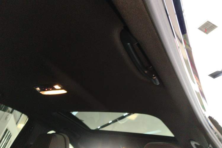 Used BMW 5 Series 2022 Second Facelift 540i Sport Line M Sport Package