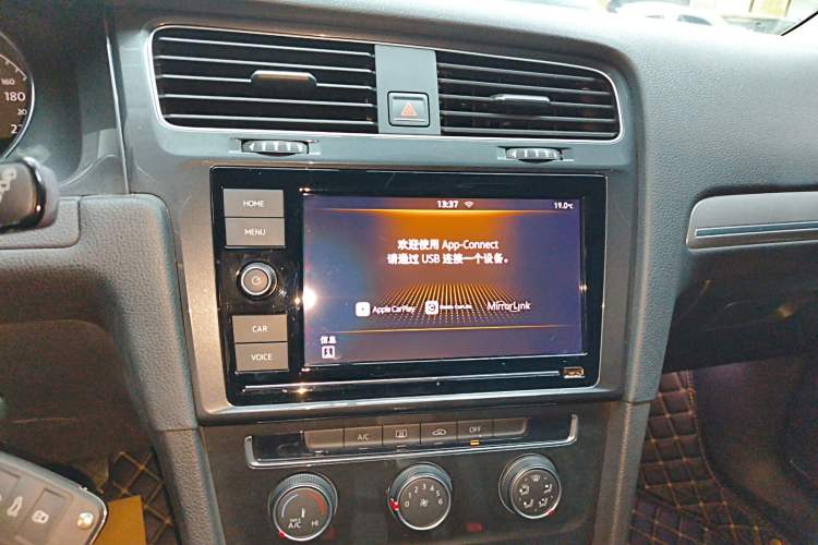 Used Volkswagen Golf 2019 1.6L Automatic Comfort Model China V Standard
