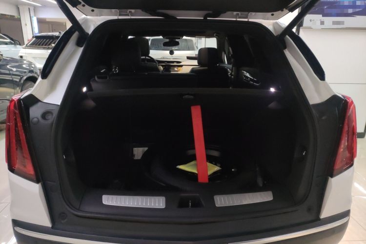 Used Cadillac XT5 2021 28T Luxury Model