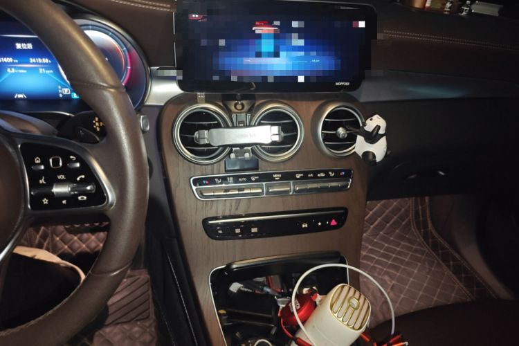 Used Mercedes-Benz GLC 2020 Facelift GLC 300 L 4MATIC Dynamic Edition Audio And AC Panel