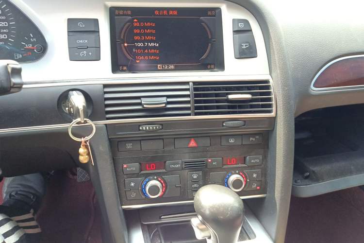 Used Audi A6L 2011 2.0 TFSI Automatic Standard Edition
