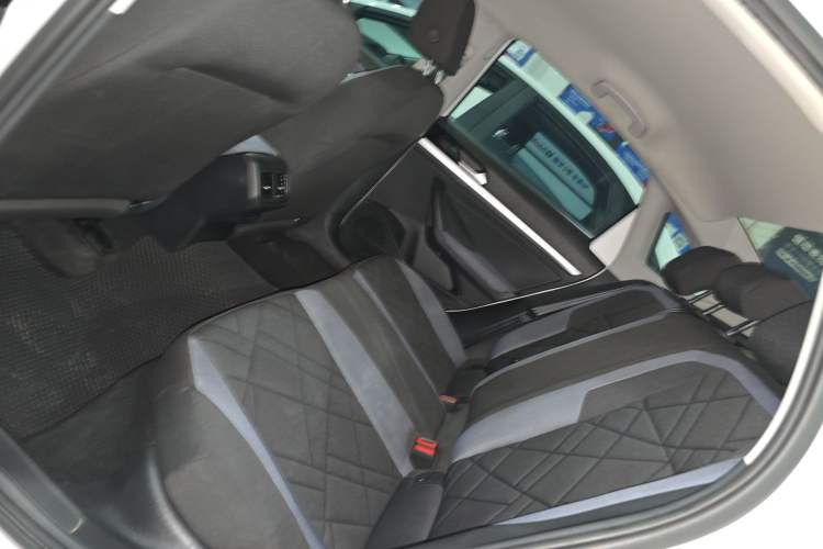 Used Volkswagen Lavida 2023 1.5L Automatic De Yi Edition