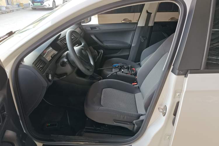 Used Volkswagen Santana 2017 Haval H6 1.6L Automatic Fashion Edition
