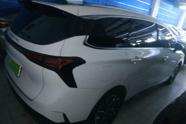 Used FORTHING Yacht 2022 1.5T DCT Chasing Wind Edition Rear Right 45 Deg