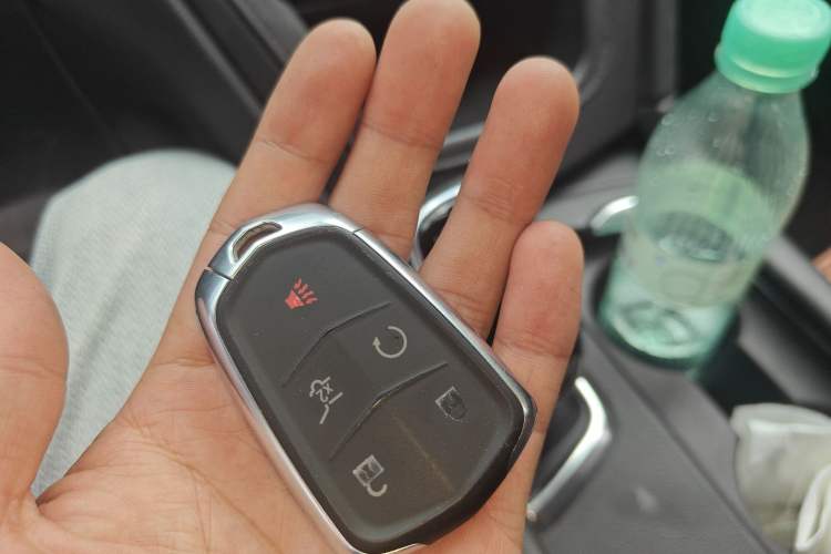 Used Cadillac XT5 2018 28T Four-Wheel Drive Luxury Model Vehicle Key