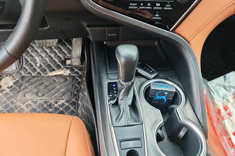 Used Toyota Camry 2022 2.0GVP Premier Edition
