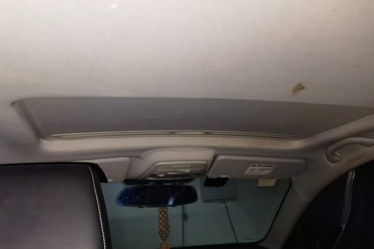 Used Bestune B30 2016 1.6L Automatic Premium Edition Headliner