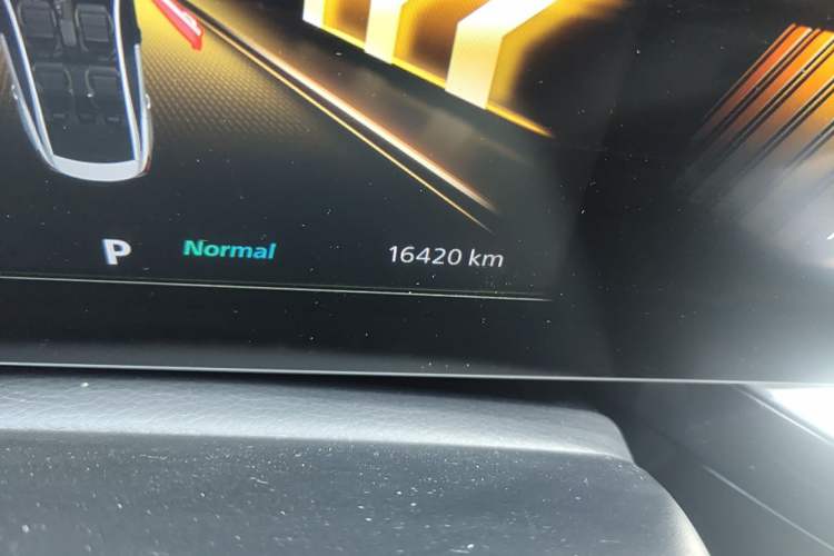 Used MG 5 Scorpio 2022 1.5T Trophy Sport Luxurious Edition