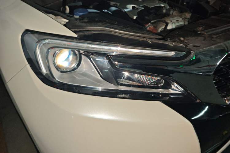 Used DS 6 2016 1.6T Luxury Edition THP160 Right Front Headlight