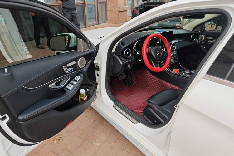 Used Mercedes-Benz C-Class 2018 C 200 L Sport Edition Driver Seat