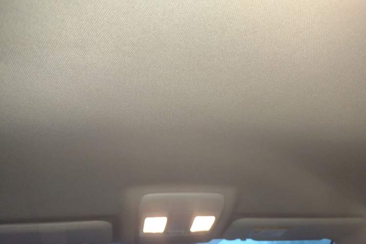 Used Mazda 3 Axela 2014 Sedan 1.5L Manual Comfort Model Headliner