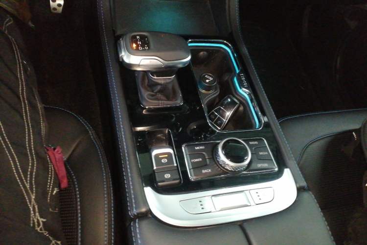 Used BAIC Off-Road BJ40 2023 2.0D Automatic Four-Wheel Drive Blade Hero Edition Adventurer Type
