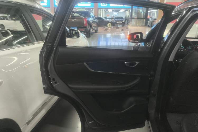 Used Chery Tiggo 7 PLUS 2021 Kunpeng Edition 1.6 TGDI DCT Prestige Model