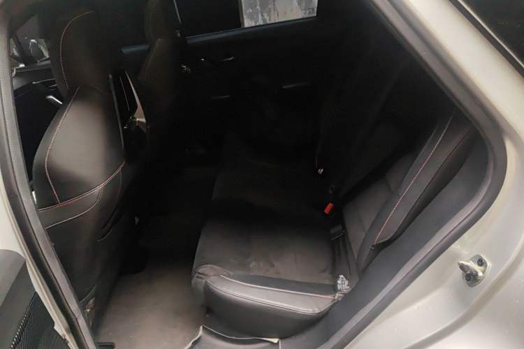 Used MG 4 EV 2022 460 km All-Wheel-Drive Performance Version
