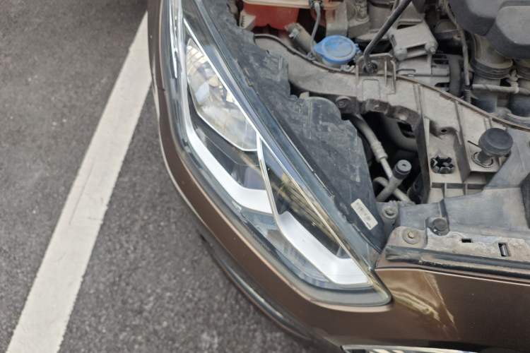 Used Ford Escort 2015 1.5L Manual Fashion Edition