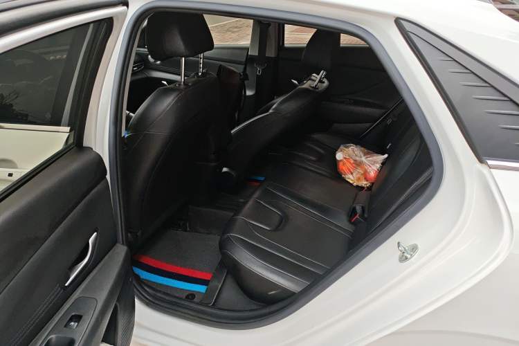 Used Hyundai Elantra 2022 1.5L CVT GLX Elite Edition