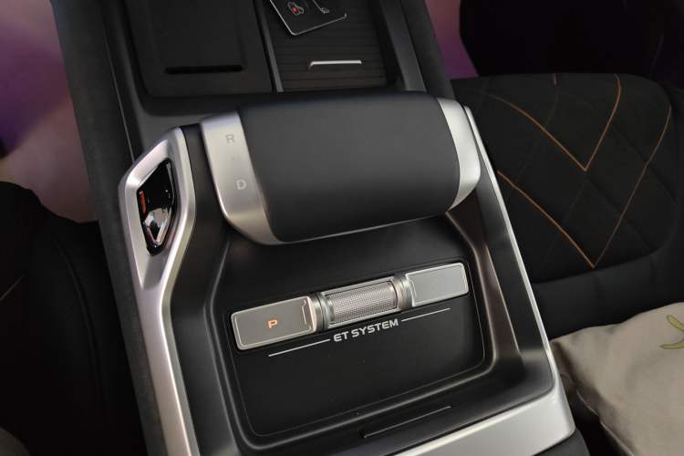 Used Deepal G318 2025 Worry-Free Adventure Edition Four-Wheel Drive Secret Realm Version