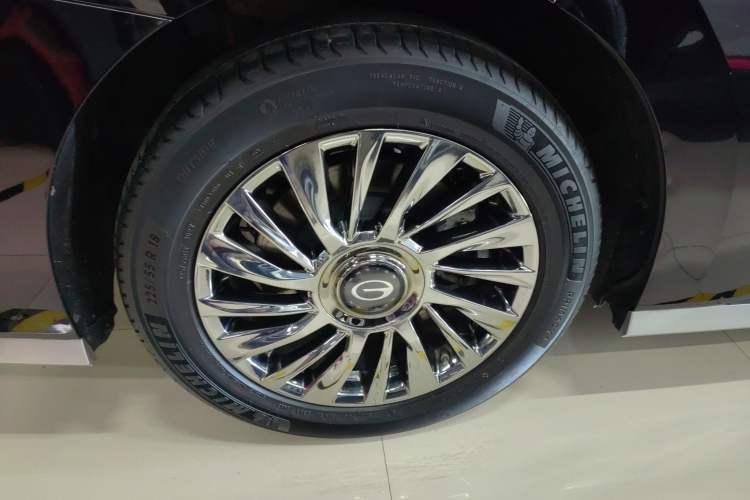 Used GAC Trumpchi M8 2023 Zongshi Series Dual-Motor Flagship Edition
