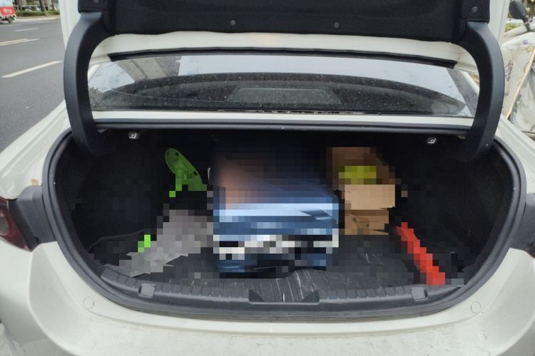 Used Mazda 3 Axela 2022 2.0L Automatic Zhi Rui Edition Trunk