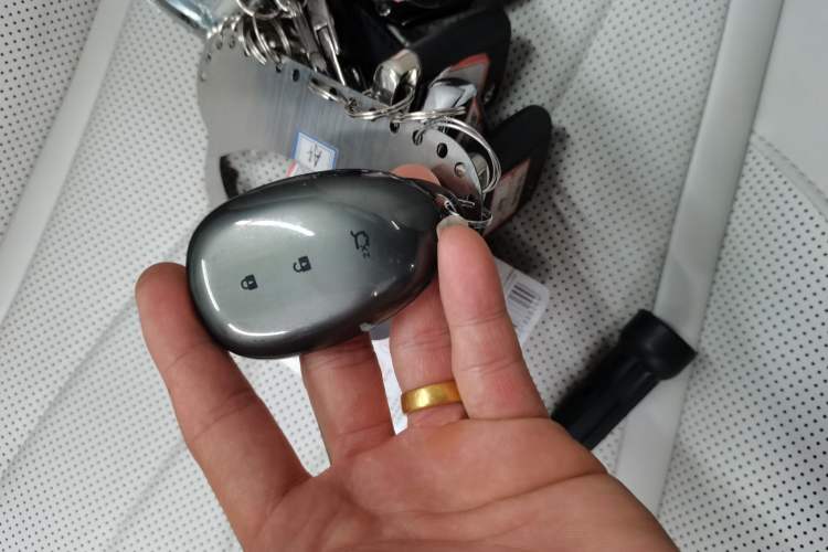 Used CHANGAN NEVO Q07 2025 215 Prestige Edition