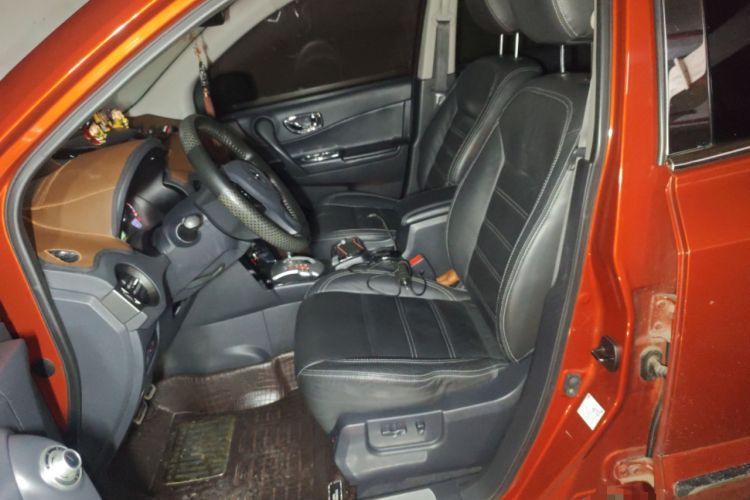 Used Renault Koleos 2010 2.5L 4x4 Luxury Version
