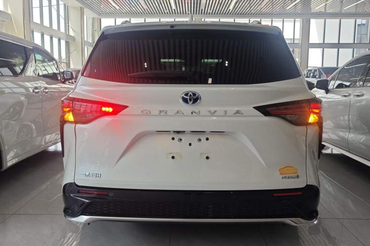 Used Toyota Granvia 2023 2.5L Hybrid Prestige PLUS Edition Rear