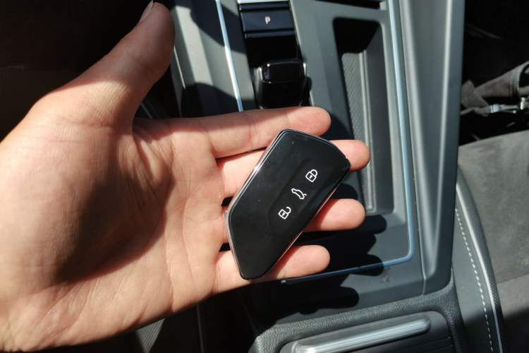 Used Volkswagen Golf 2023 280TSI DSG R-Line Lite
