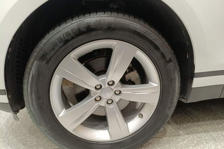 Used Land Rover Range Rover Velar 2019 250 PS
