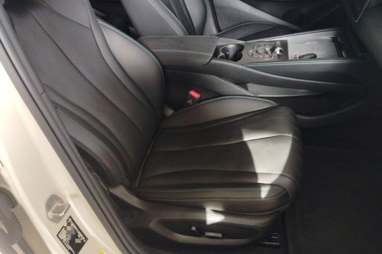 Used BYD Seal 06 New Energy 2025 DM-i Smart Drive 120KM Deluxe Model Right Front Seat