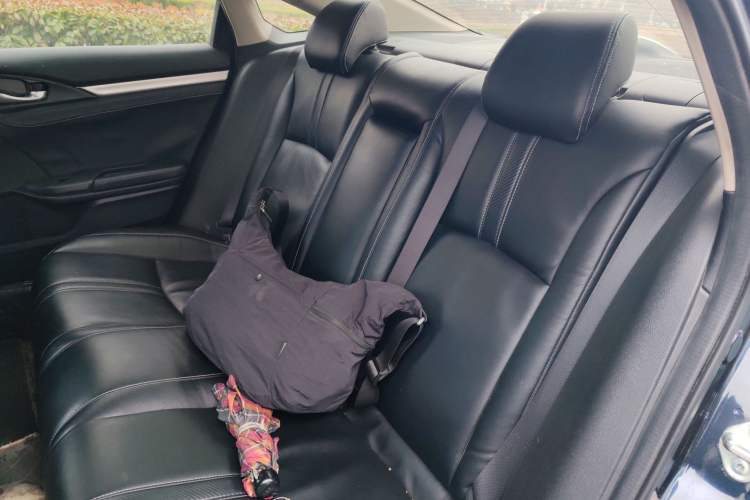 Used Honda Civic 2016 220TURBO CVT Luxury Edition
