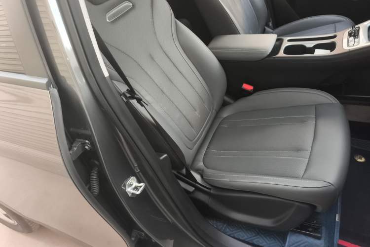 Used Geely Galaxy Geome 2025 310km Youth Edition Right Front Seat