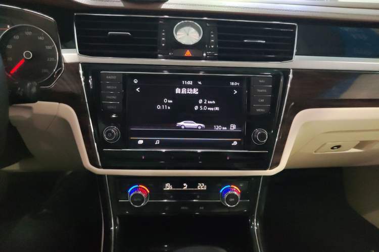 Used Volkswagen Phideon 2016 380TSI Two-Wheel-Drive Luxury Edition