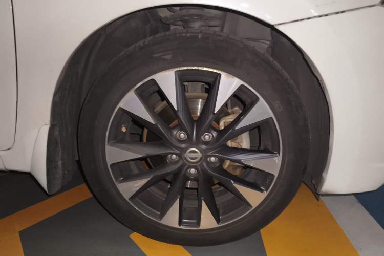 Used Nissan Lannia 2016 1.6L CVT Smart Cool Edition
