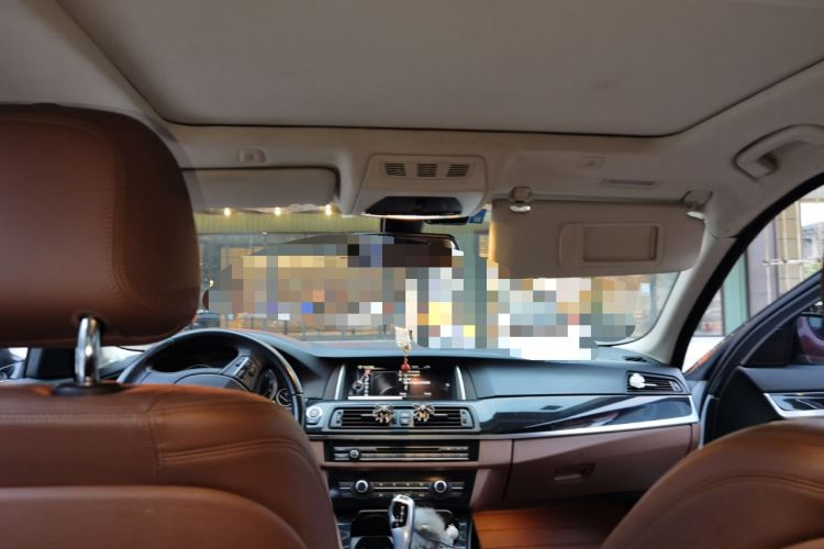 Used BMW 5 Series 2015 520i Elegant Edition