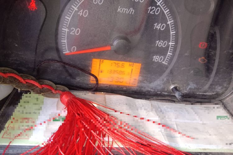 Used Wuling Zhiguang 2020 1.2L Van Utility Model China VI Emission Standard 2 Seats LSI