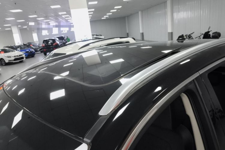 Used Hongqi HS5 2022 Revised Version 2.0T Smart Connect Flagship Edition
