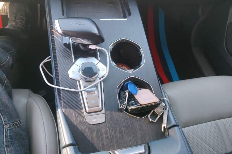 Used Changan UNI-K iDD 2023 Zhidian iDD 1.5T 135km Smart & Fun Model
