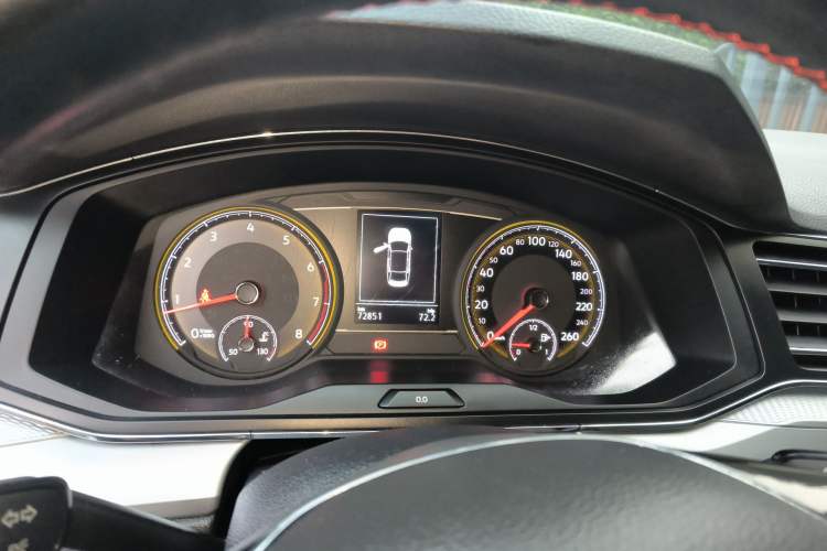 Used Volkswagen Lamando 2019 230TSI DSG Fashion Edition China V Standard Instrument Cluster