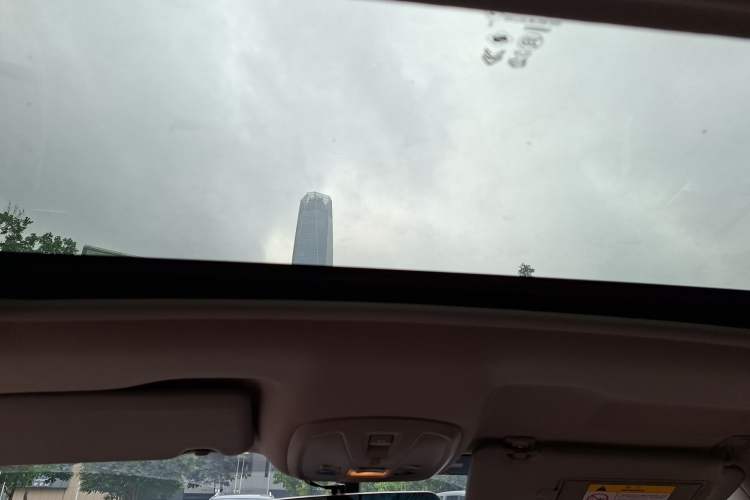 Used Peugeot 408 2014 1.8L Automatic Luxury Edition Headliner