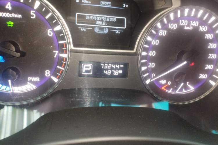 Used Infiniti QX60 2018 2.5 S/C Hybrid Two-Wheel-Drive Champion Family Edition