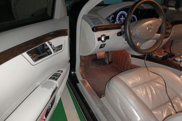 Used Mercedes-Benz S-Class 2012 S 300 L Luxury Grand Edition