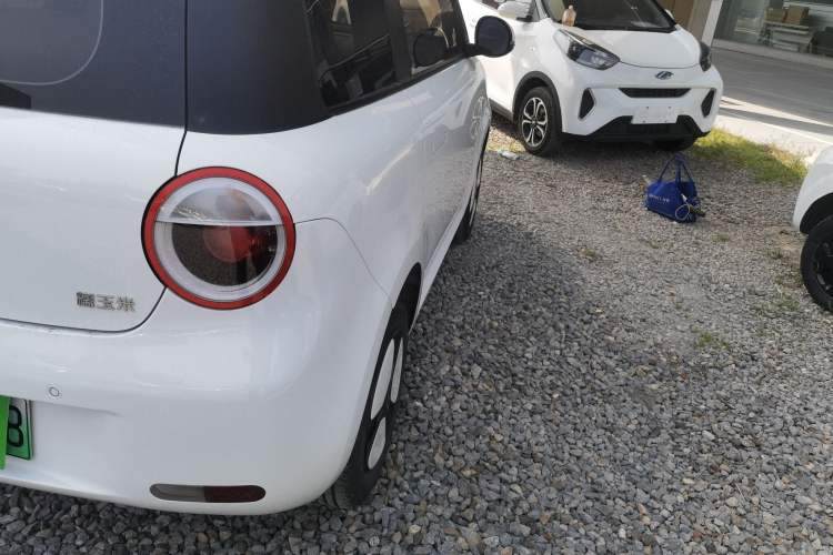 Used CHANGAN NEVO Lumin 2024 130km Qingyue Version Exterior 3