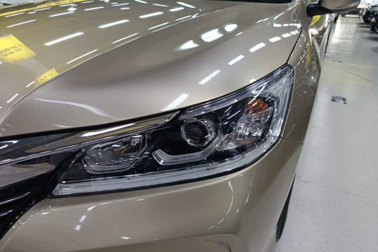 Used Honda Accord 2016 2.0L Elite Edition Left Front Headlight