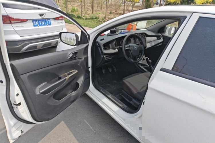 Used Haima M3 2016 1.5L Manual Comfort Model with Sunroof
