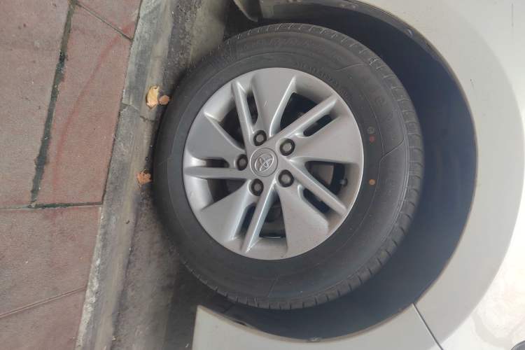 Used Toyota Corolla 2014 1.6L CVT GL